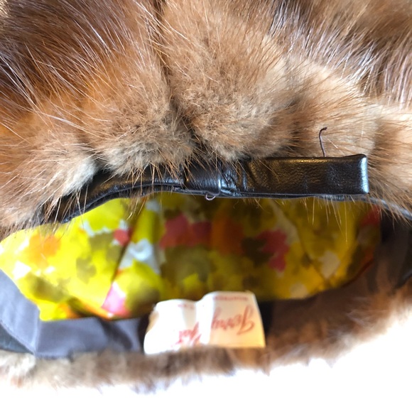 Vintage Genuine Beaver Fur Hat - Jerry Yates - Made in Canada - Picture 5 of 10